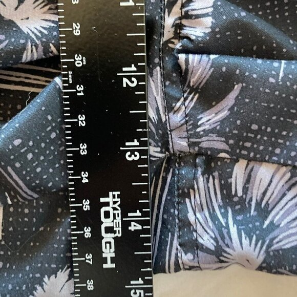 OP Mens Black Silver Gray Palm Trees Swim Trunks Shorts Lined Size XL 40-42 - Picture 10 of 12